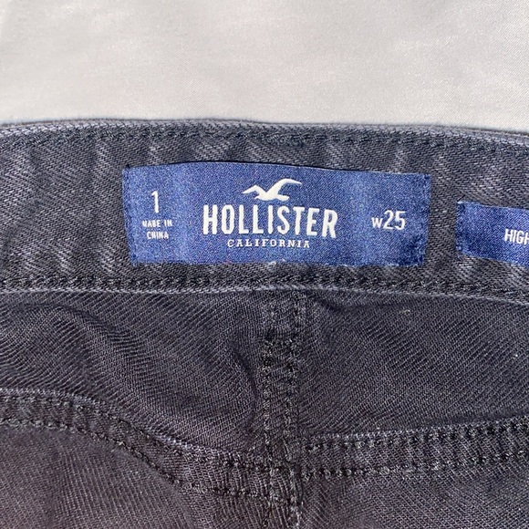 hollister ripped denim skirt - Picture 3 of 3